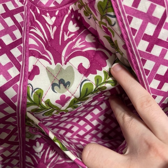 Vera Bradley Julep Tulip Crossbody Hipster NWT - Picture 5 of 9